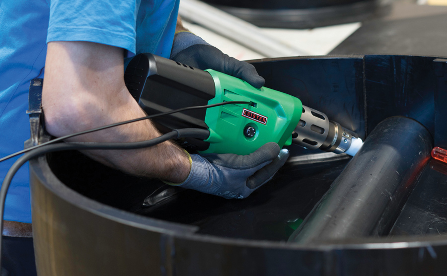Pipe and tank welding is effortless with Leister’s lightweight and agile FUSION 1.