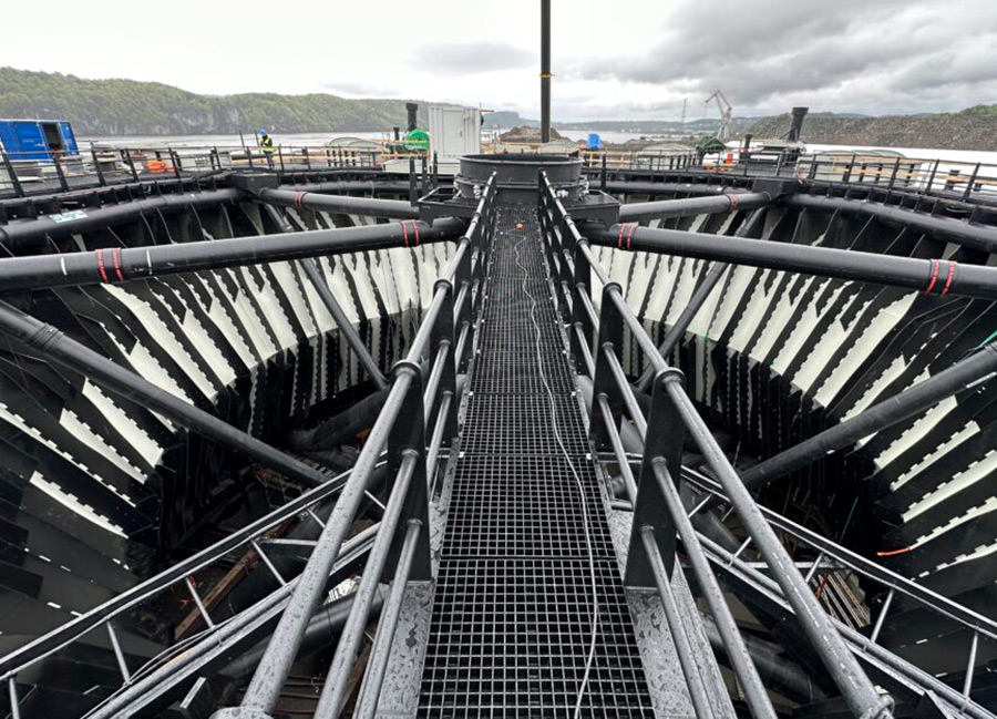 a walkway along a diameter of the Marine Donut
