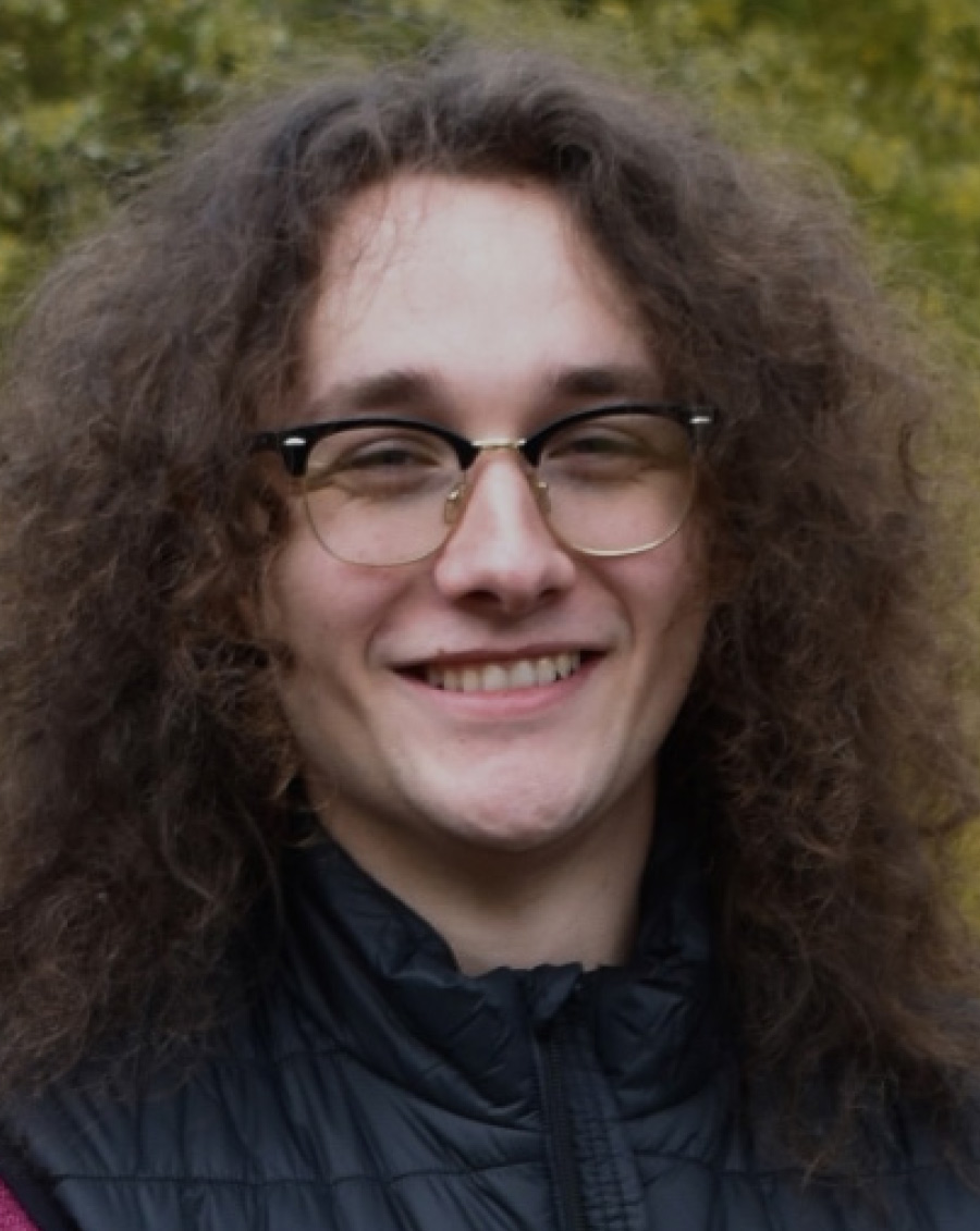 Gavin Tuckey headshot