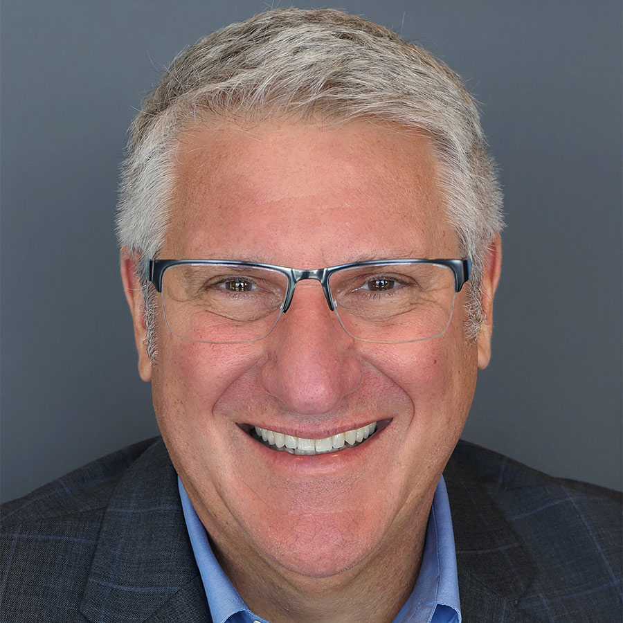 Peter DelGado headshot