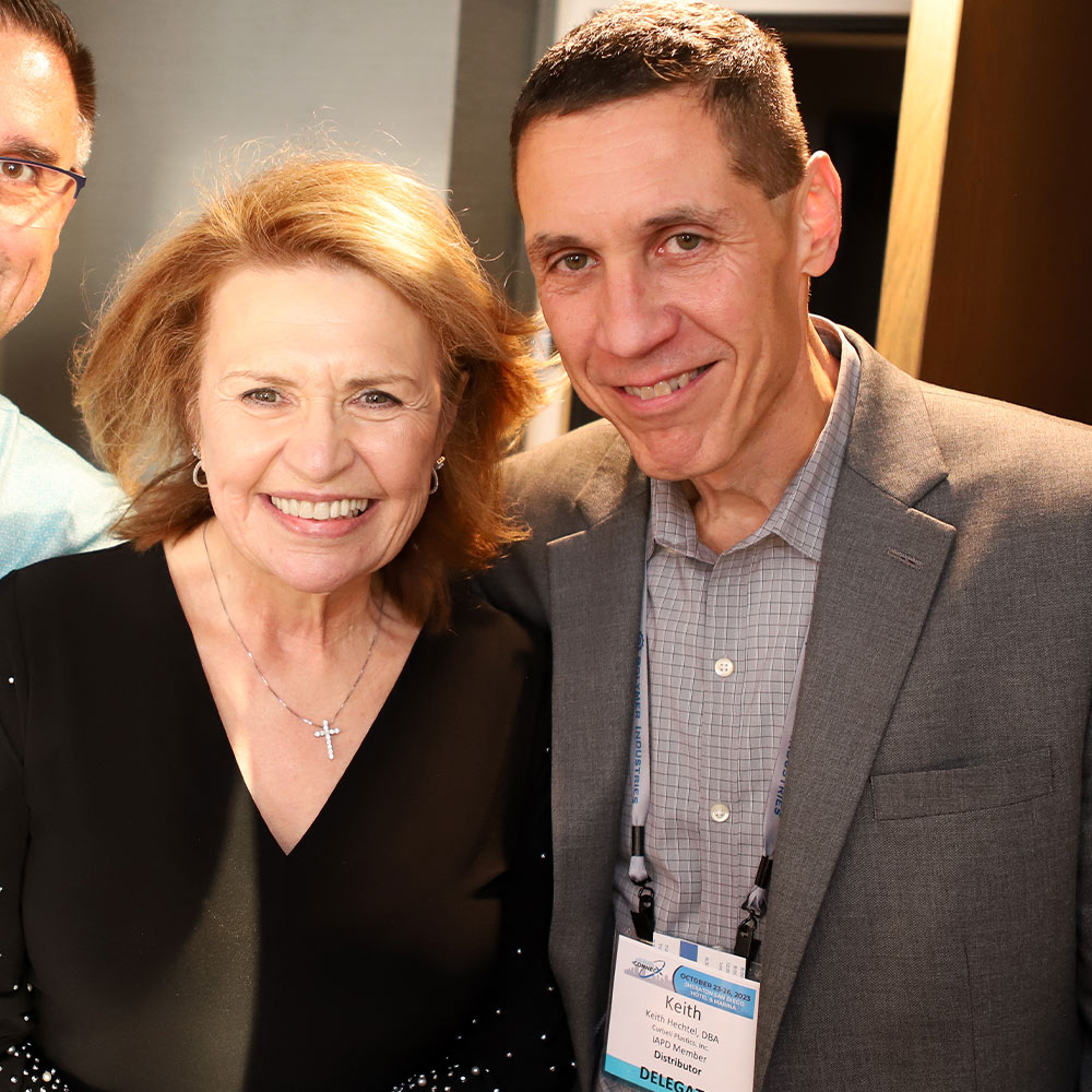 Deborah Ragsdale pictured with another attendee at a convention reception