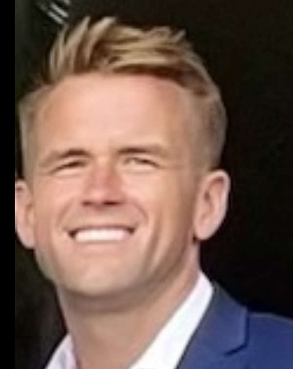 headshot of Ryan Kimichick