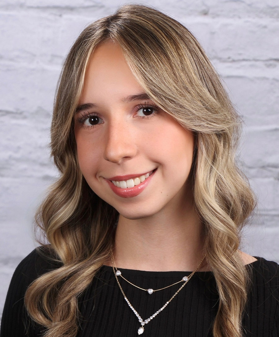 headshot of Layanne Abdallatif