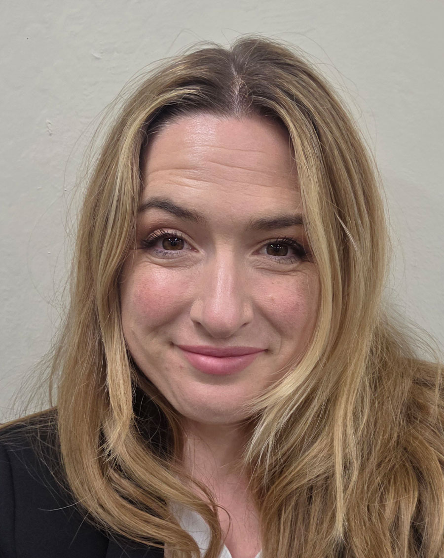 headshot of Erin Dewhirst