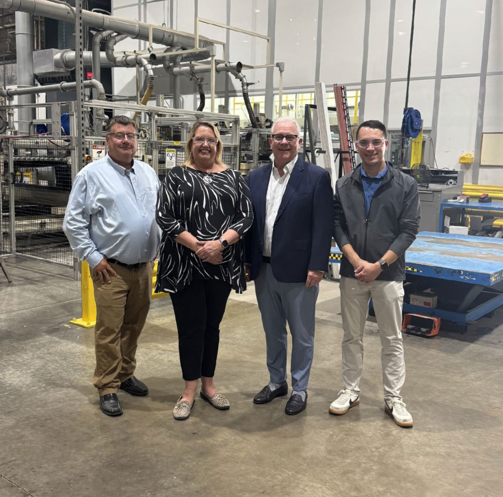 Senator Bernie Moreno pictured with PLASKOLITE employees