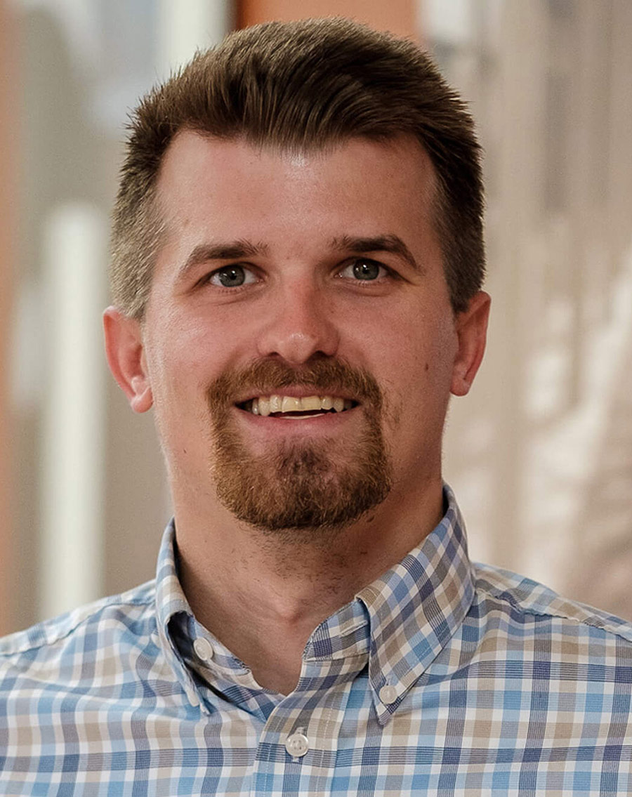 headshot of Andrew Lacey