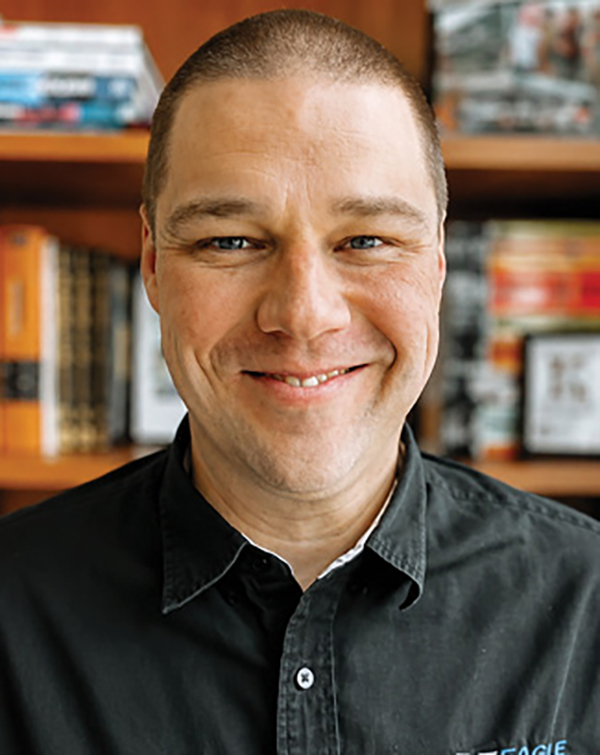 headshot of Stephen Pontius